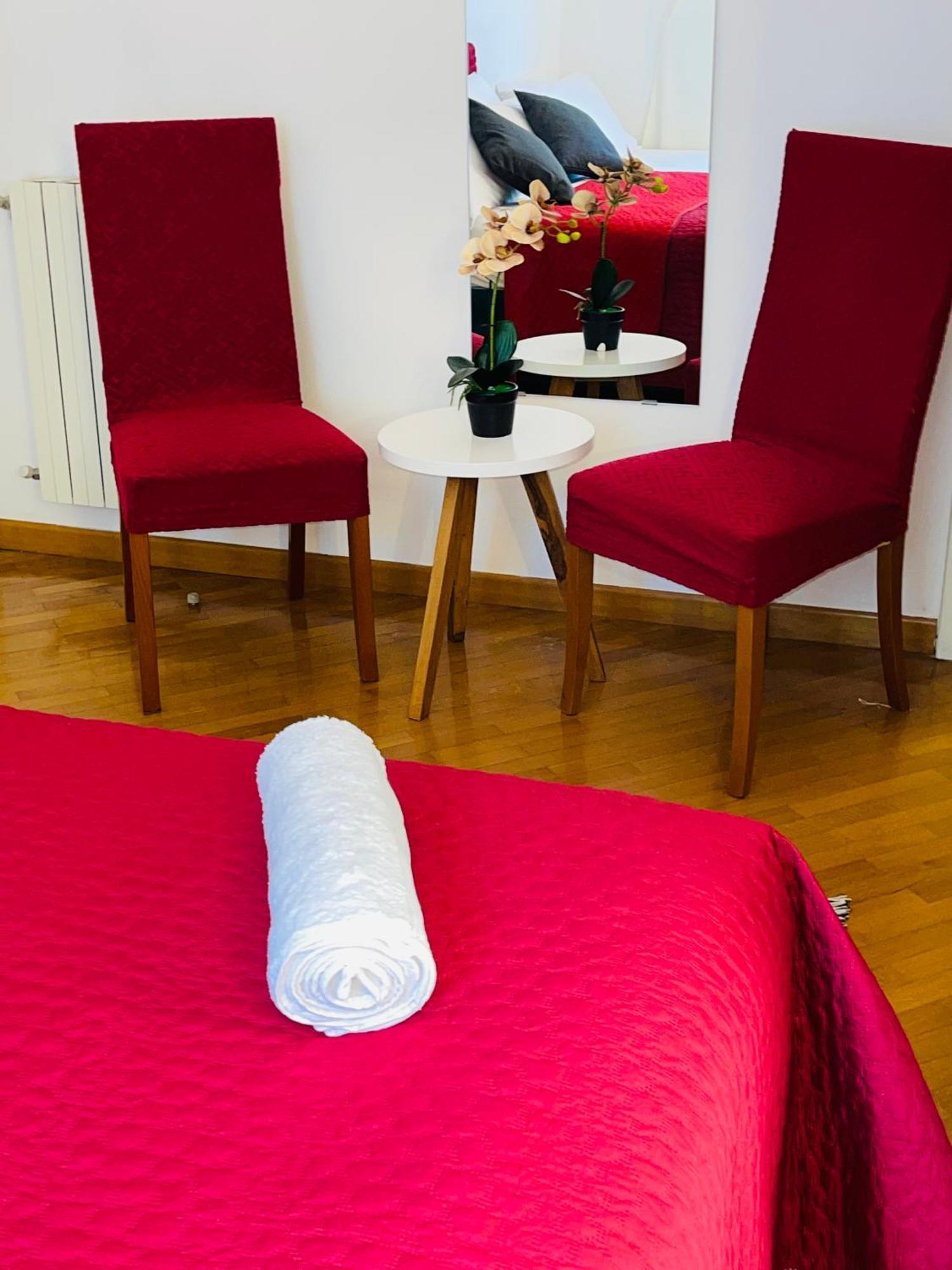 Bed and Breakfast Holiday Colosseum Рим Экстерьер фото