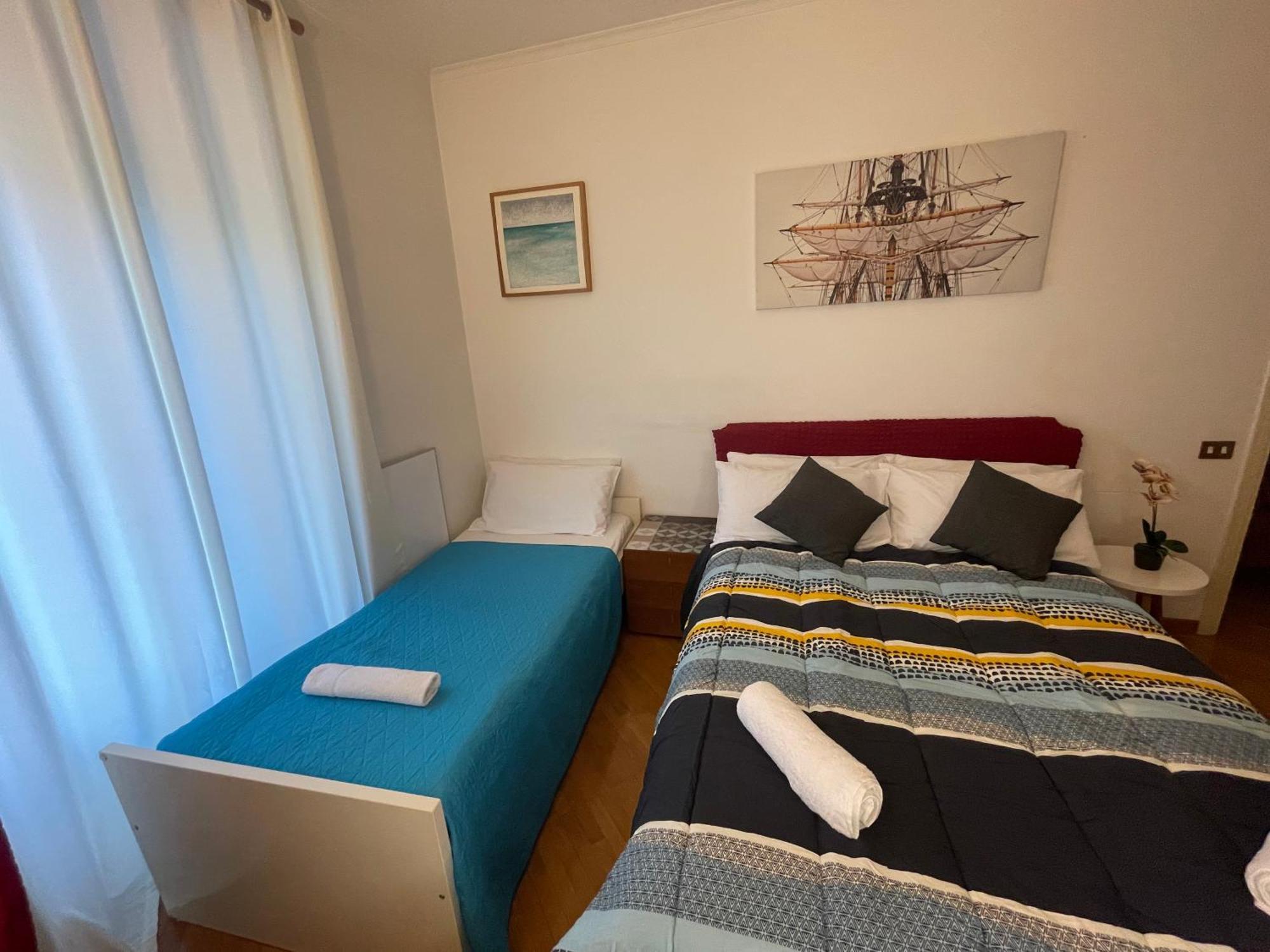 Bed and Breakfast Holiday Colosseum Рим Экстерьер фото