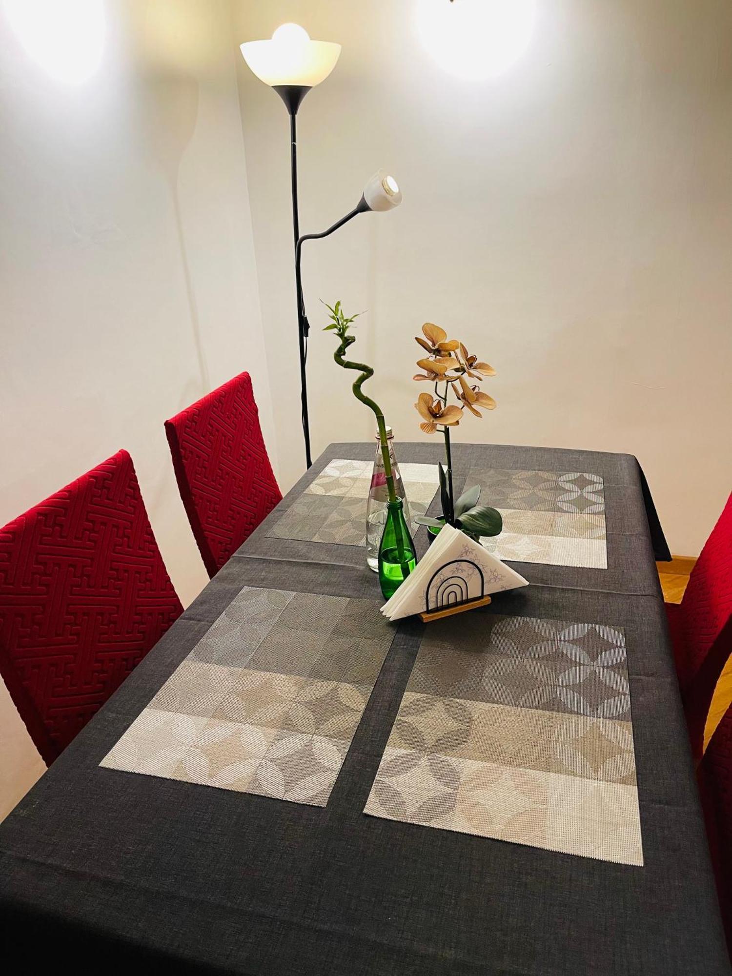 Bed and Breakfast Holiday Colosseum Рим Экстерьер фото